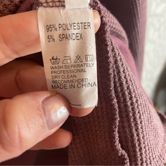 Women's Thermal Lightweight Sweatshirt Size L Wide V Neck Slouchy Light Maroon - Picture 5 of 6